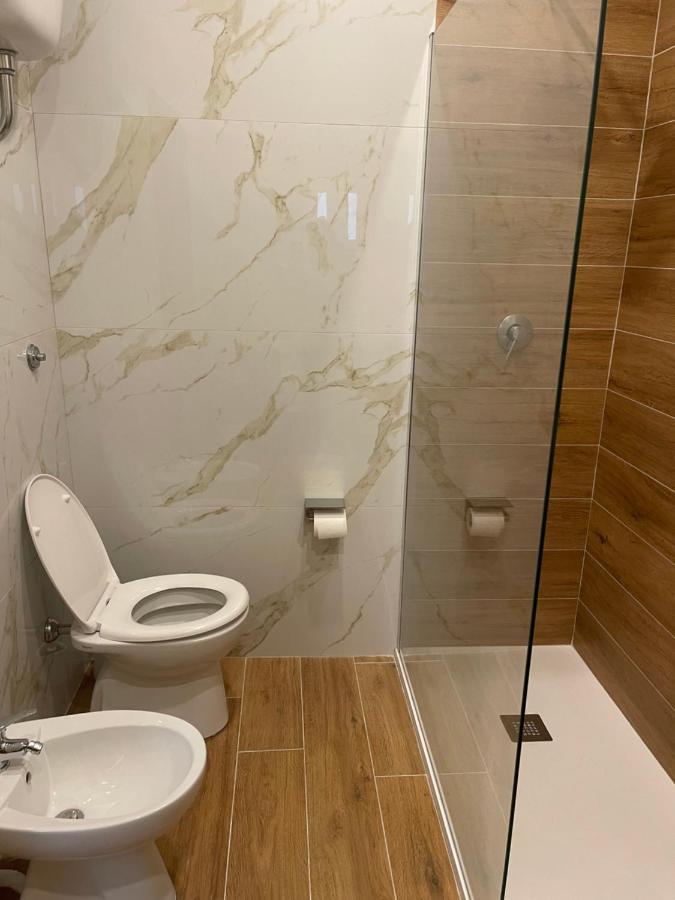 Miracles On 32Th Street Apartment Naples Exterior photo